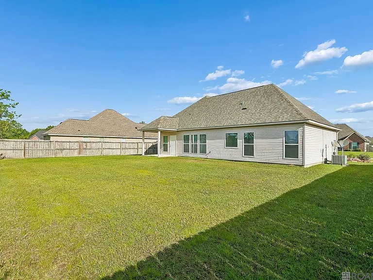 11176 Merlo Dr — Photo 15