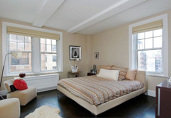 5th image of 27 W 72nd St #1510