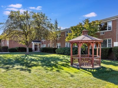 605 Grove St, E4 #E4, Clifton, NJ, 07013