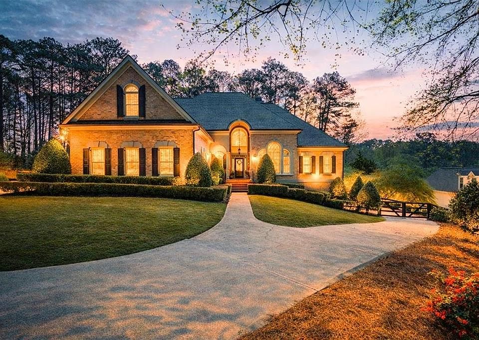 1st image of 1800 Highgrove Club Dr