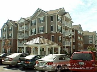 3232 Margellina Dr, Charlotte, NC 28210
