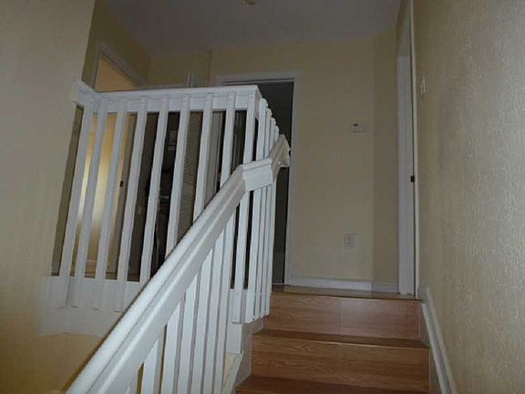 4th image of 1547 SE 24th Ct #226