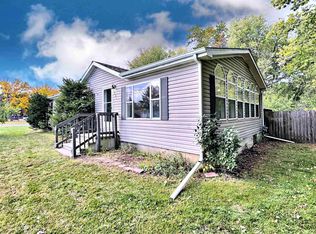 1021 E Elizabeth St, Shawano, WI 54166