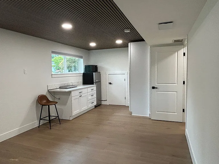 15136 SE Gladstone St #B — Photo 21