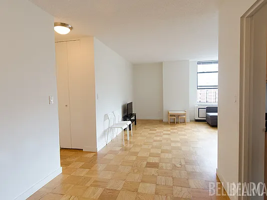 Rented by Bellmarc Realty | media 28