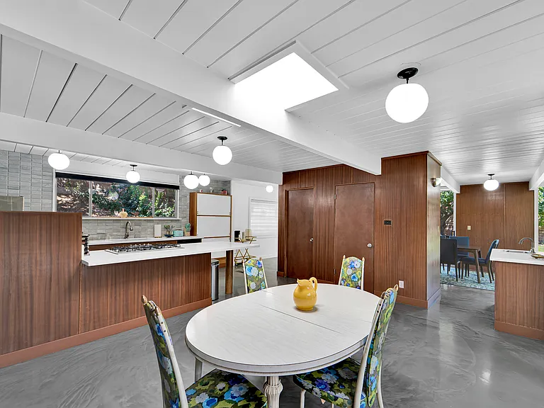 12600 Jimeno Ave — Photo 32