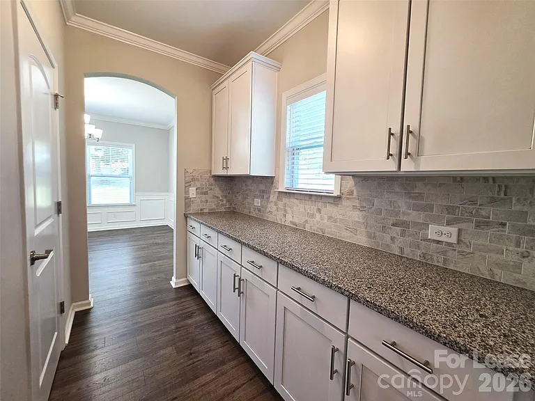 2053 Pine Siskin Ct — Photo 8