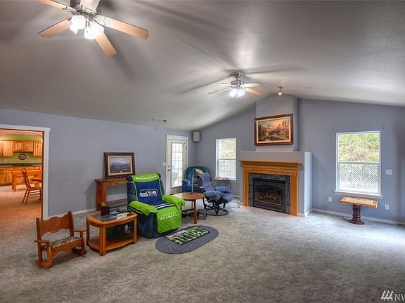 4th image of 174 Summit Place Dr
