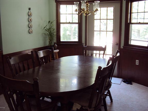 5th image of 765 Newcastle Dr
