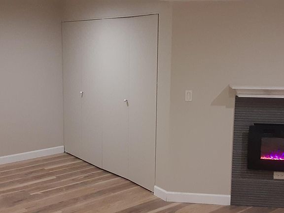 2nd image of 4874 N Magnolia Ave #Ge