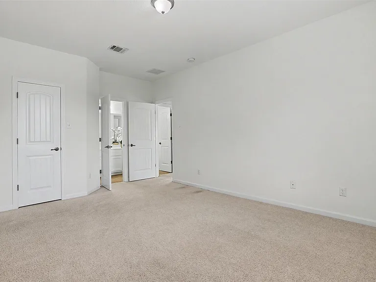 213 Southern Cross Dr — Photo 29
