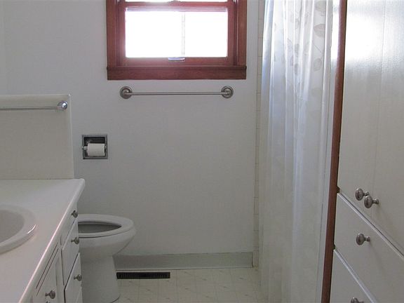 5th image of 3118 W Lacrosse Ave