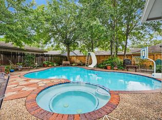 4106 Bayou Grove Dr, Seabrook, TX 77586
