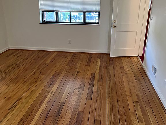 3rd image of 3830 Kilbourne Ave #2