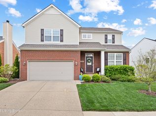 12519 Deer Lake Ln, Louisville, KY 40299