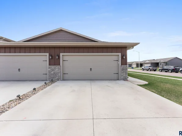 9625 W Broek Dr, Sioux Falls, SD 57106
