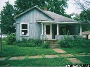 205 N Walnut St, Walton, IN