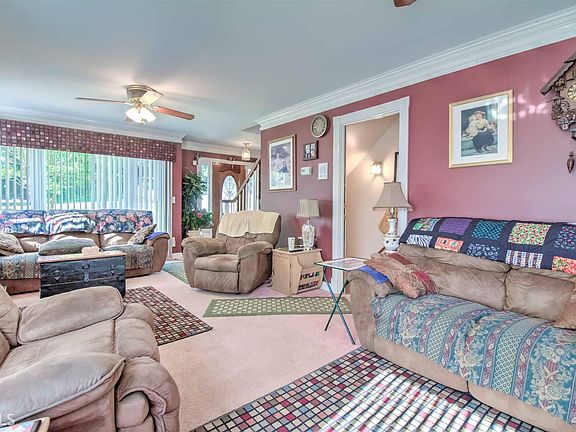 4th image of 659 Dogwood Dr