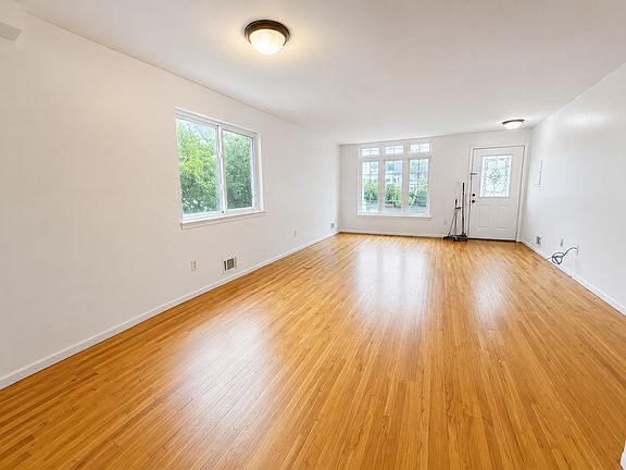 5th image of 121 Cannon Ave #2