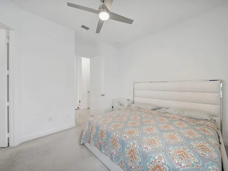 12055 Lake Trail Ln — Photo 29
