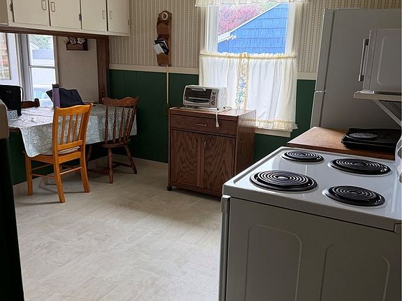 4th image of 1242 87th St