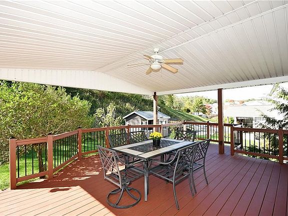 4th image of 220 Redfield Dr