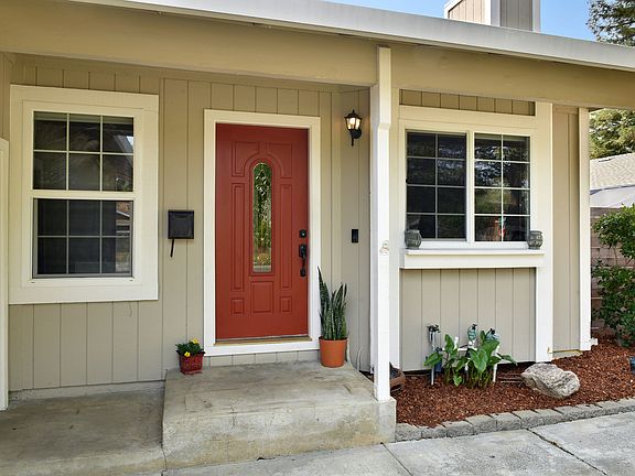 3rd image of 9581 Erika Dr