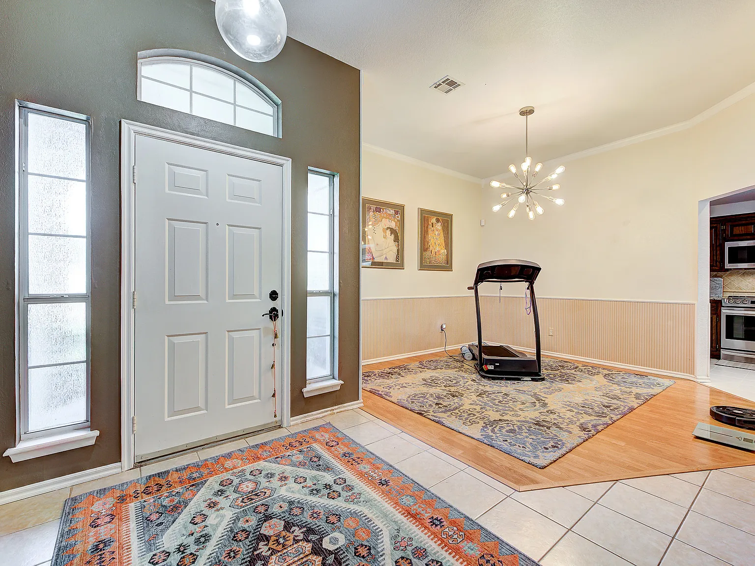 2912 Devonshire Drive - 1 — Photo 3