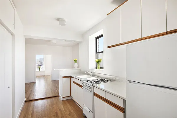 Rented by Corcoran | media 9