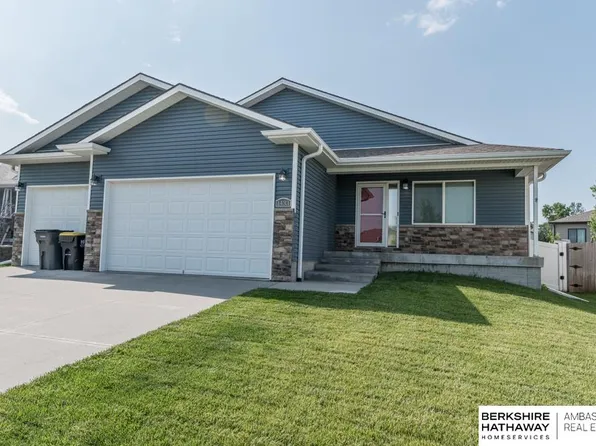 1433 W Silverado Dr, Lincoln, NE 68521