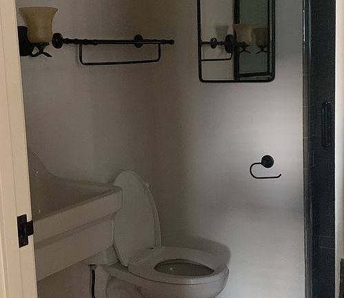 4th image of 2311 Pasadena Ave APT 1