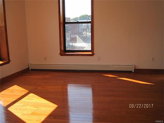 2nd image of 1 Orange Ave APT 3