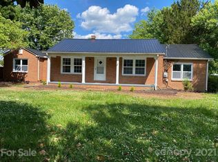 303 Island Ford Rd, Maiden, NC 28650