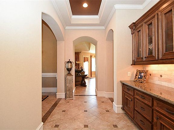 5th image of 16035 Comal Bend Ln