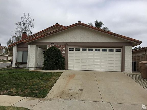 2nd image of 489 Knollwood Dr