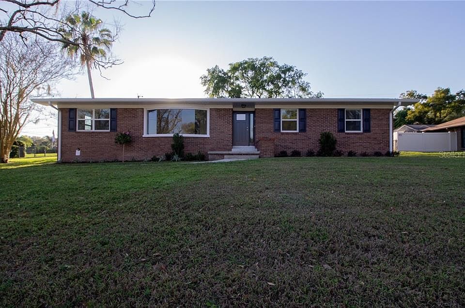 1st image of 4921 S Devonshire Ln
