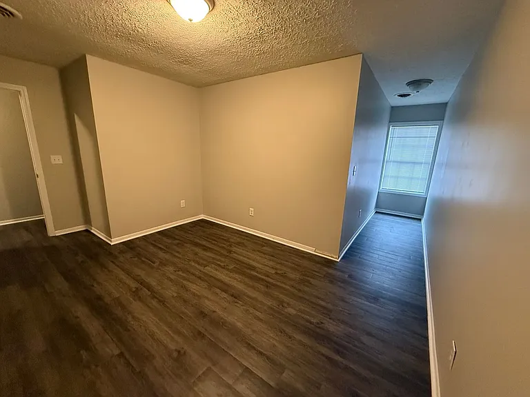 413 Fairview Ave — Photo 15