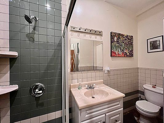 4th image of 548 W 142nd St APT 4