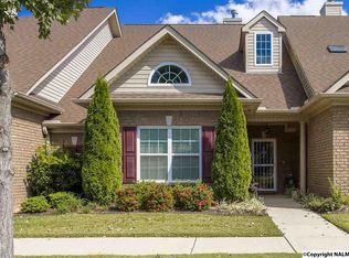 1006 Scarlet Woods, Huntsville, AL 35806