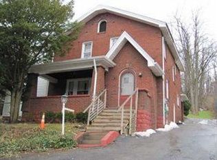 614 Homewood Dr, Penn Hills, PA 15235