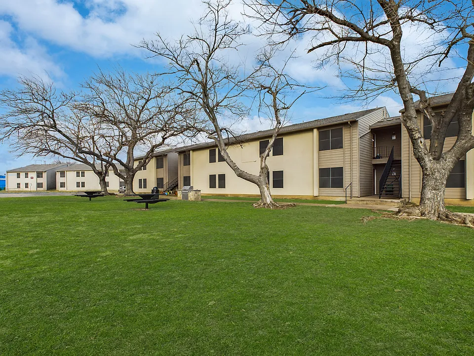 Northwood Apartments