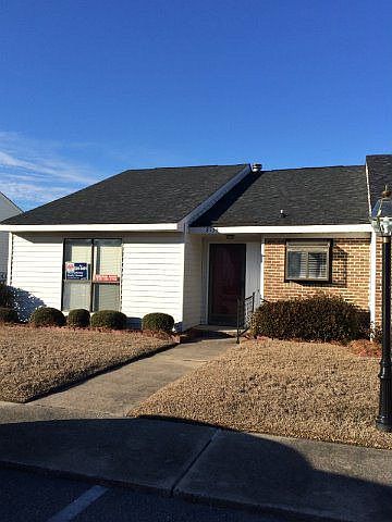 1st image of 2134 Fox Run Dr