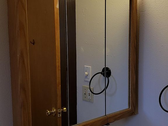 3rd image of 2859 Elm Cir #17
