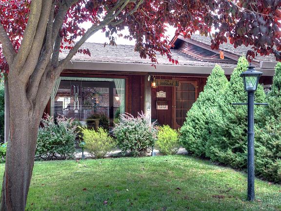 2nd image of 166 Spreckles Ave