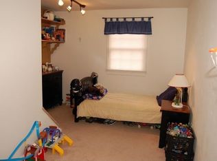 45 Kearney Dr, North Wales, PA 19454
