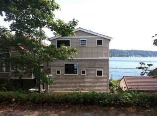 10660 Riviera Pl NE, Seattle, WA 98125