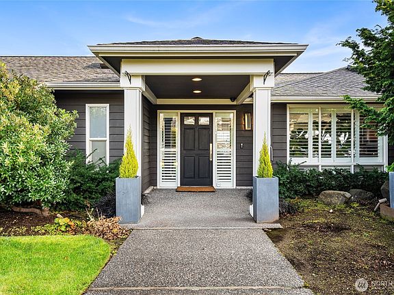 2nd image of 9829 Hilltop Road