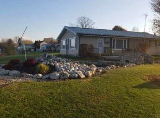 53259 La Place Dr, Middlebury, IN 46540