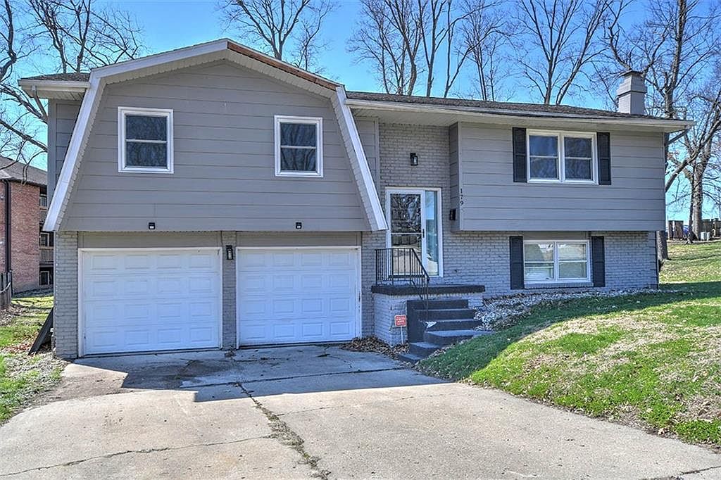 179 S Acorn Dr Decatur Il 62521 Zillow 179 S Acorn Dr Decatur Il 62521 Zillow