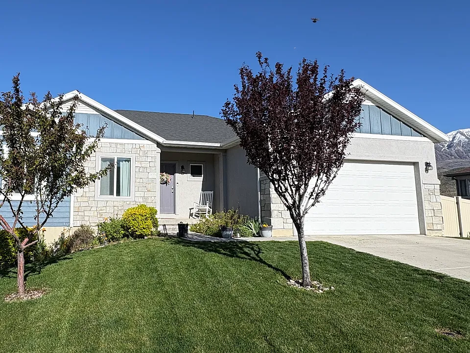 1217 Hillshire Dr